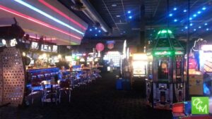 Dave & Busters