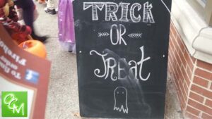 trick or treat sign