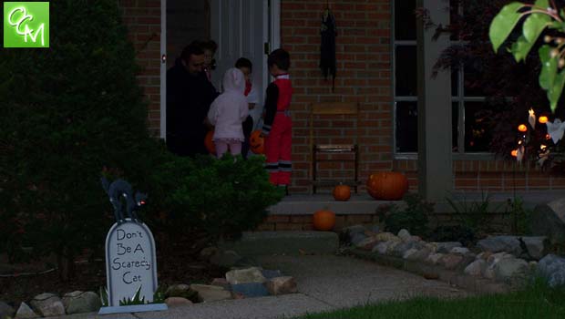 TrickorTreatHalloweenKids trick or treat
