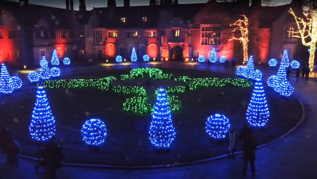 MeadowBrookHallChristmasLights7