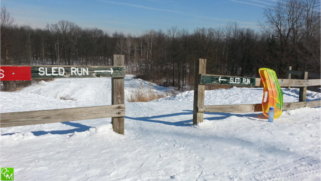 Oakland County Sledding Hills / Metro Detroit Sled Hills / Oakland County Sled Hills REVIEWS / PICS
