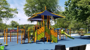 Lake St Clair Metropark Playground and Mini Golf