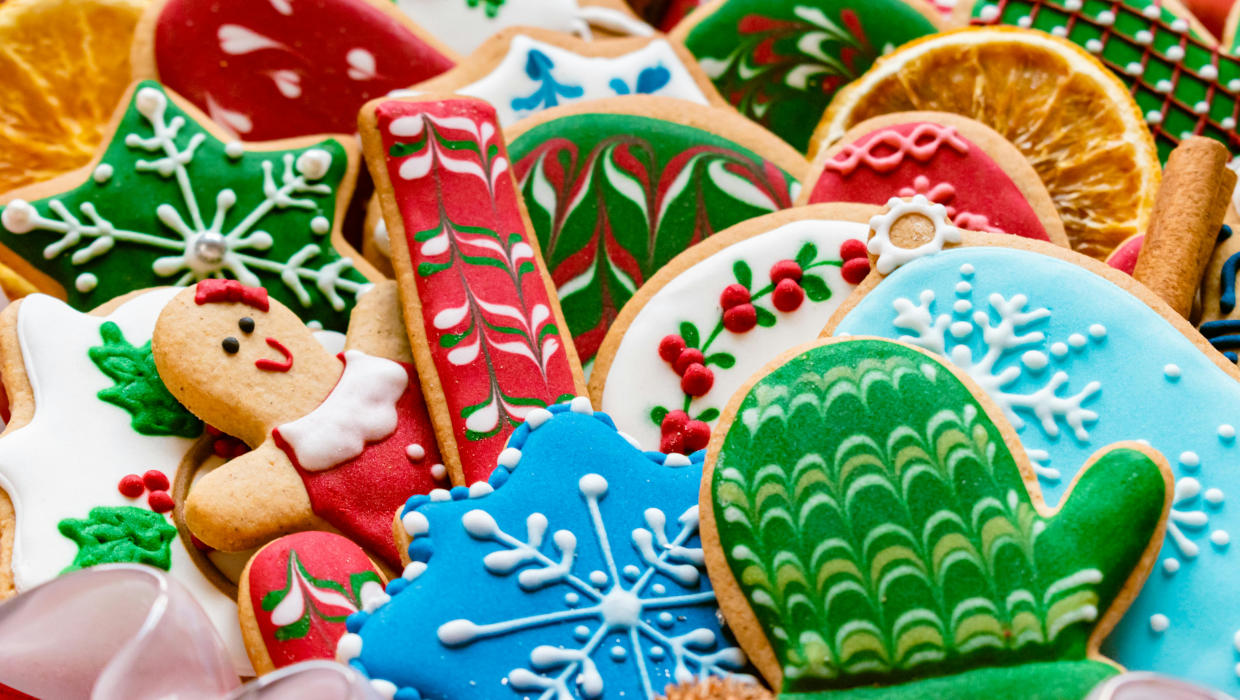 Sugar Cookie Frosting Recipe / DIY Sugar Cookie Frosting / How to Make Frosting for Sugar Cookies