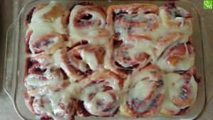 Raspberry Rolls Recipe - Copycat Cinnabon Recipe