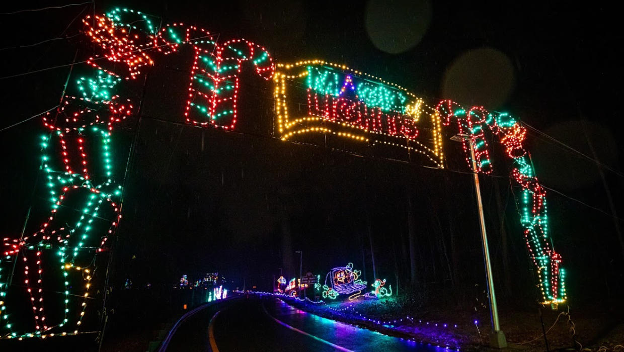 Pine Knob Magic of Lights Tickets Contest
