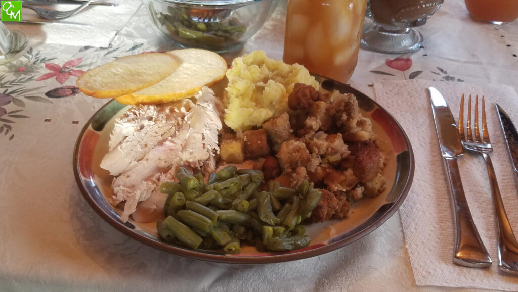 The Perks of Hosting Thanksgiving / New Thanksgiving Traditions