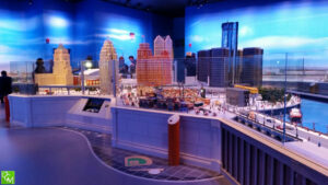 LEGOLAND Discovery Center Michigan Tickets Contest / WIN LEGOLAND TICKETS