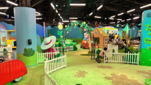 Peppa Pig World of Play Great Lakes Crossing Review Pics Events Coupon