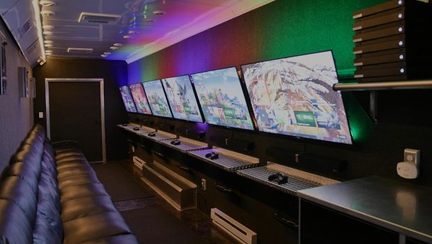 Play 1st Mobile Gaming Metro Detroit / Video Game Truck Rental