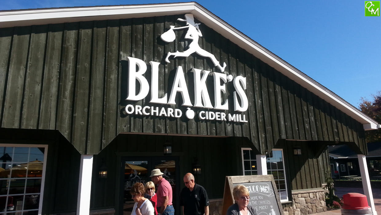 Blake's Cider Mill review pics Armada