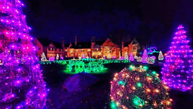 Meadow Brook Hall Winter Wonder Lights Tickets Contest / Win Wonder Lights
