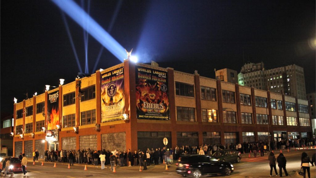 Oakland County Haunted Houses 2024