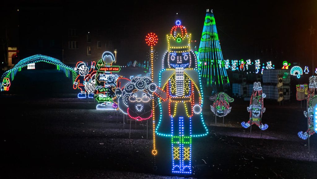 MI Bright Lights Coupon / MI Bright Lights Discount Admission / $5 Coupon / MI Bright Lights Milford Camp Dearborn