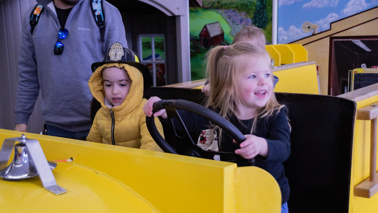 Flint Children's Museum Birthday Parties / Birthday Party Packages