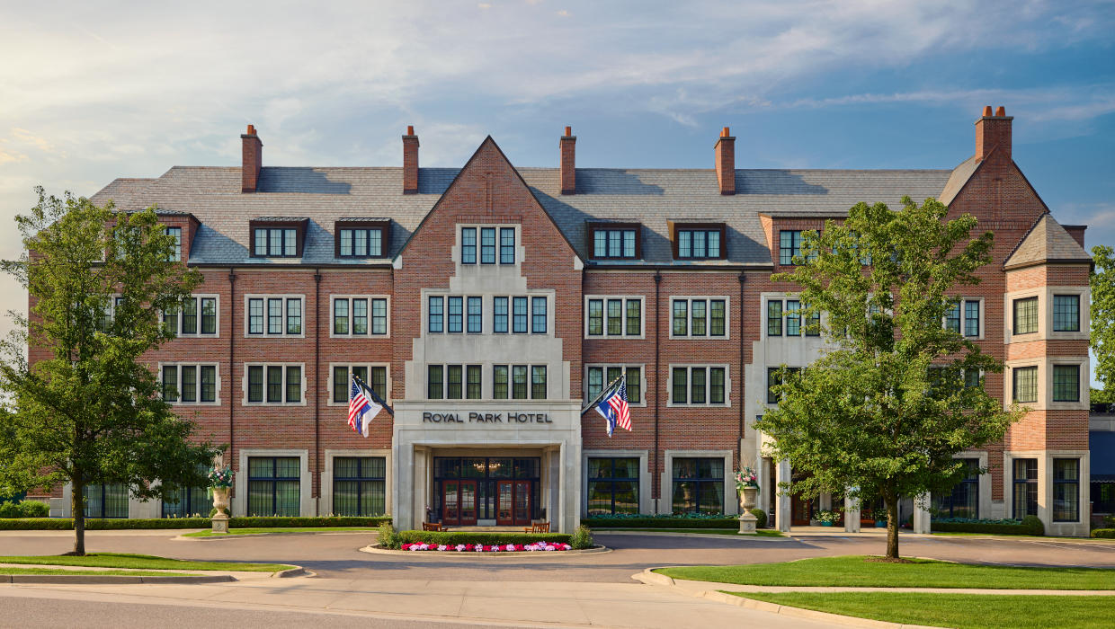 Royal Park Hotel Contest – America's 250th Celebration