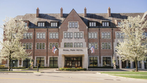 Royal Park Hotel Contest - Holiday Suite Prize Package