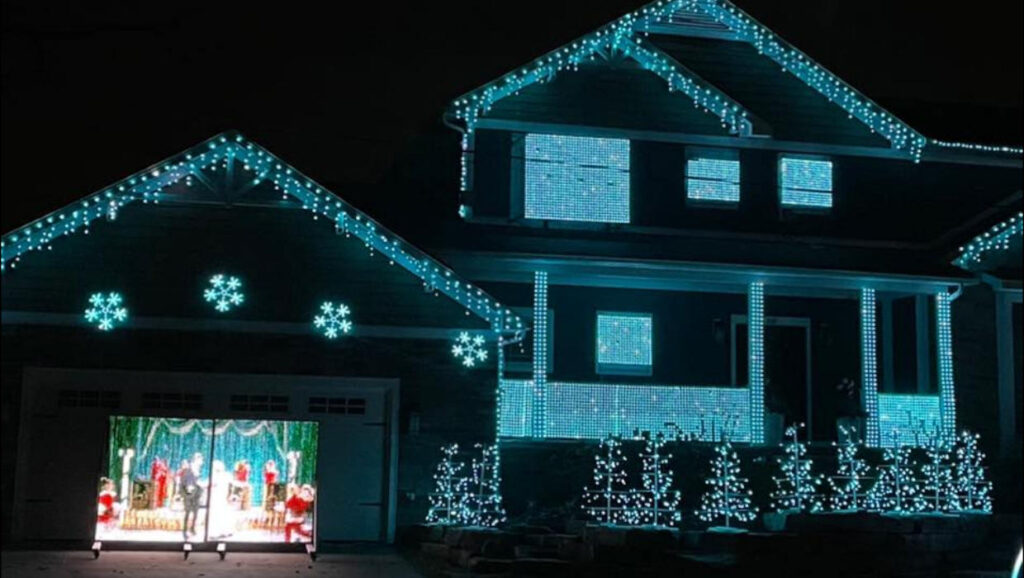 Lights On Lake Orion 2025 / Lights on the Lake Christmas Lights