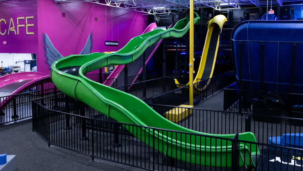 Indoor Winter Fun Places in Metro Detroit / Indoor Fun Places