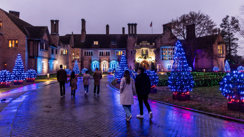 Meadow Brook Hall Winter Wonder Lights / Meadow Brook Hall Christmas Lights 2026 / Dates / Coupon Code / Info / Review / Pics